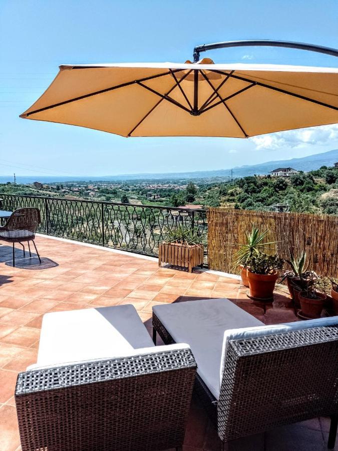 Flat With Panoramic Terrace And Private Pool Mt5X3 Apartment Taormina Exterior photo